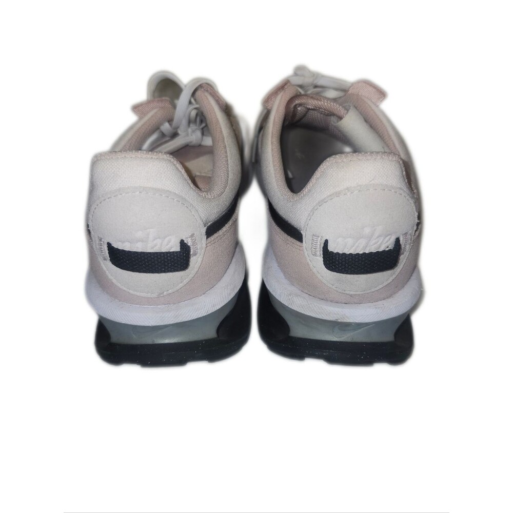 Nike Women's Air Max Pre-Day Casual Sneaker, Soft Pink White Black, 10 - Picture 3 of 7